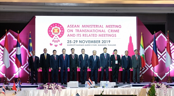 Các Bộ trưởng, Trưởng Đoàn tại Lễ khai mạc. 