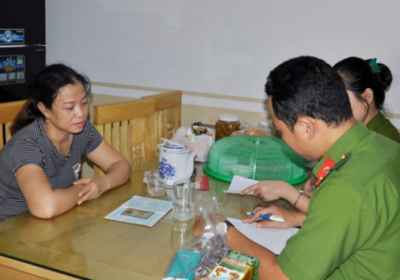 Phá 'xưởng' sản xuất trà giả, thu giữ gần 1 tấn thành phẩm, nguyên liệu