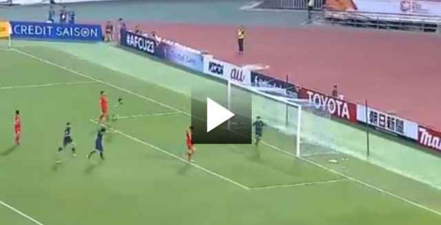 U23 Thái Lan ra quân đại thắng, màn 'lột xác' sững sờ