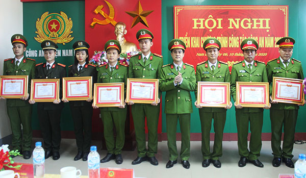 Công an huyện Nam Đàn triển khai công tác năm 2020
