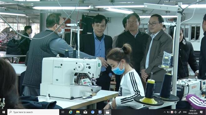 Chủ tịch UBND TP Vinh thăm, kiểm tra tình hình sản xuất sau Tết