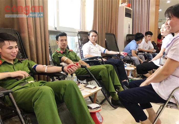 Xứng đáng là lực lượng nòng cốt, xung kích trên mọi mặt trận