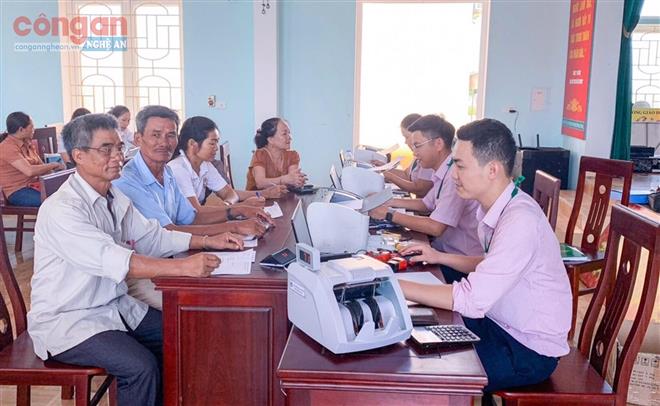 Tạo chuyển biến mạnh mẽ từ giảm nghèo bền vững