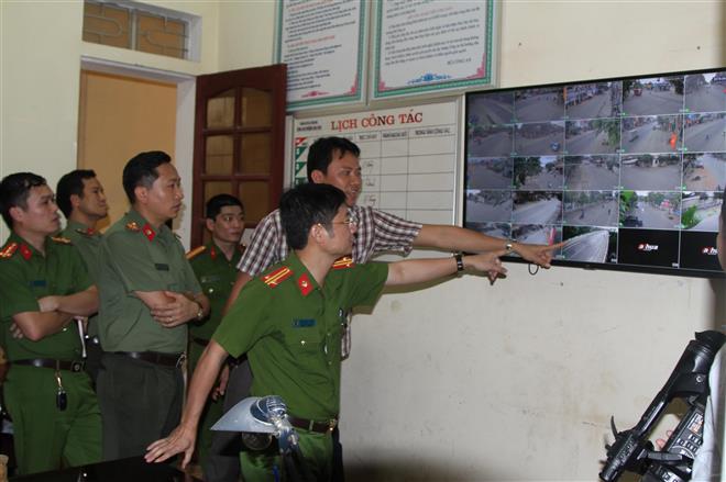 Chú trọng xây dựng phong trào  toàn dân bảo vệ ANTQ