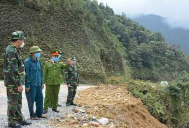 Chống dịch nơi cửa ngõ Đông Bắc