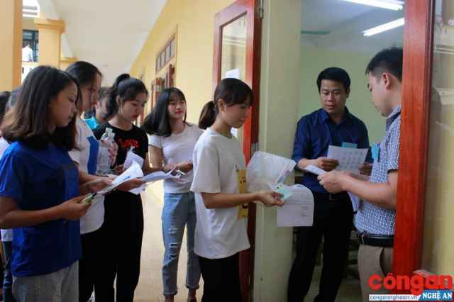 Vẫn tổ chức kỳ thi THPT 2020 nhưng chủ yếu để xét tốt nghiệp