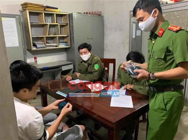 Vừa chống dịch, vừa đảm bảo an ninh địa bàn