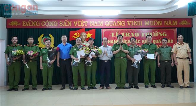 Trao thưởng cho Ban Chuyên án ma tuý