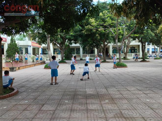 Dạy học 2 buổi/ngày ở bậc tiểu học: Cần có sự điều chỉnh phù hợp