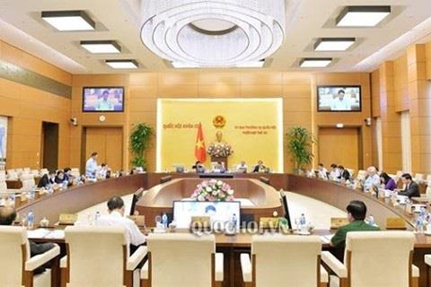 Công bố Nghị quyết của UBTVQH về công tác cán bộ