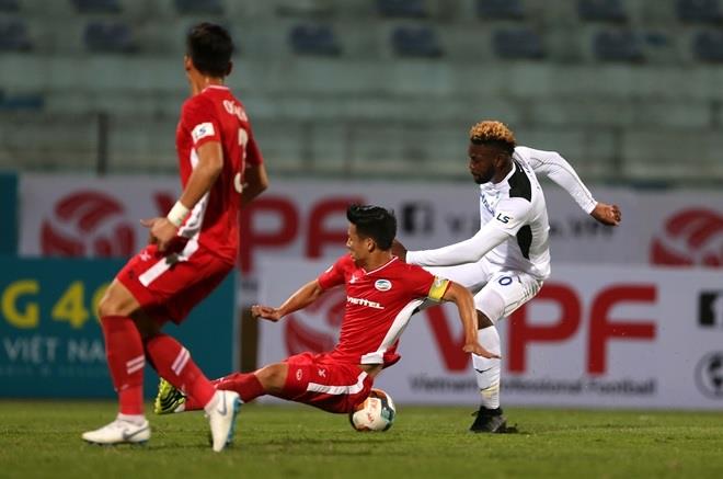 V.League thay đổi thể thức và nỗi lo tiêu cực