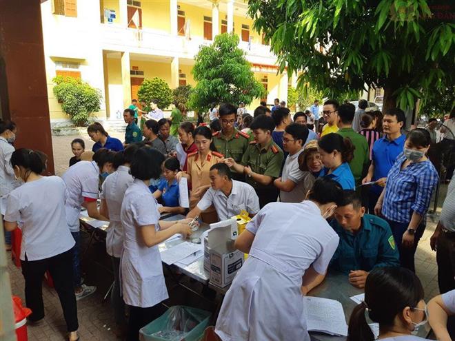Gần 50 cán bộ, chiến sỹ Công an huyện tham gia hiến máu tình nguyện