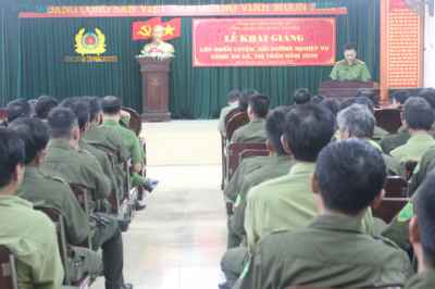Khai giảng lớp huấn luyện, bồi dưỡng nghiệp vụ Công an xã
