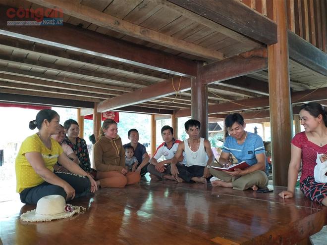 Hiệu quả từ mô hình 'Đảng viên phụ trách hộ gia đình'