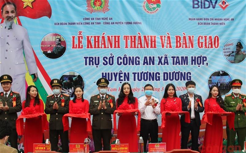 Công an Nghệ An khánh thành và bàn giao trụ sở Công an xã Tam Hợp, huyện Tương Dương