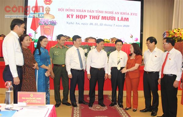 Phát huy tinh thần trách nhiệm, đoàn kết, tận tâm của đại biểu HĐND tỉnh