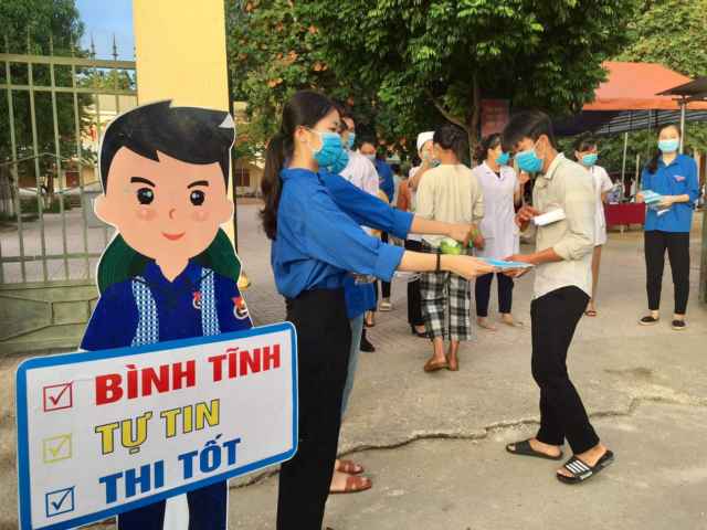 Tuổi trẻ Nghệ An đồng hành cùng sĩ tử trong kỳ thi THPT