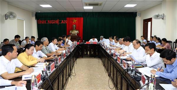 Chủ tịch UBND tỉnh Nguyễn Đức Trung tiếp công dân định kỳ tháng 9