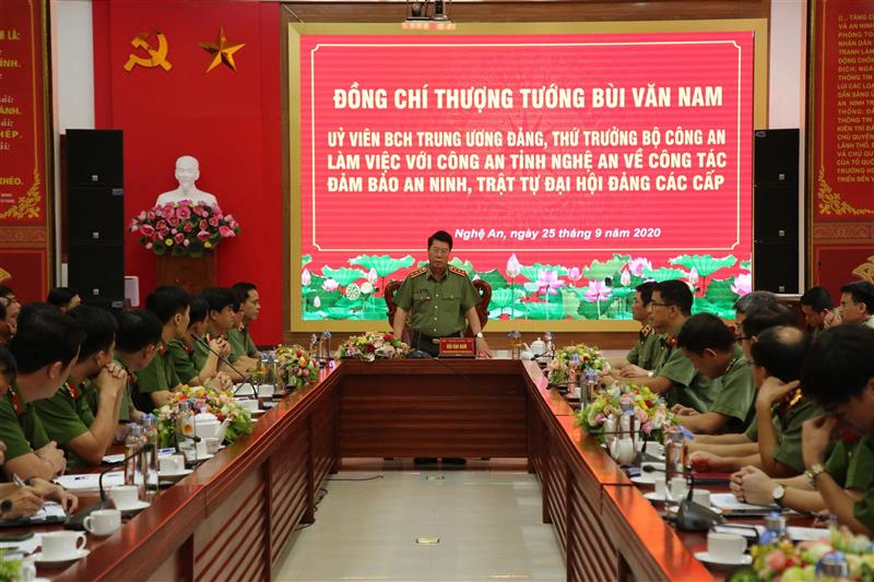 Thượng tướng Bùi Văn Nam, Thứ trưởng Bộ Công an thăm và làm việc với Công an Nghệ An