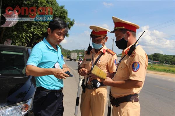 Làm tốt công tác đảm bảo trật tự ATGT trên tuyến