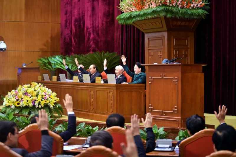 Trung ương biểu quyết nhất trí rất cao nhân sự tham gia Bộ Chính trị, Ban Bí thư khóa mới
