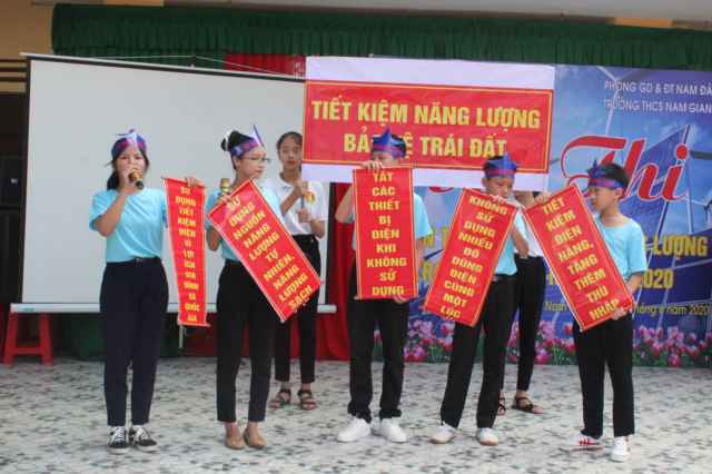 Đẩy mạnh chương trình sử dụng năng lượng tiết kiệm, hiệu quả
