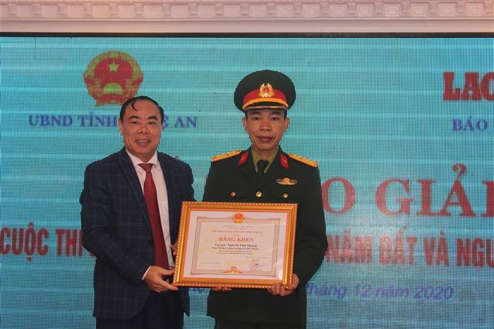 Trao giải cuộc thi bút ký, phóng sự '990 năm Đất và Người Nghệ An'