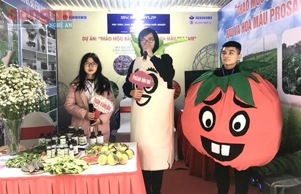 Học sinh Nghệ An đạt giải Nhì Cuộc thi 'Học sinh, sinh viên với ý tưởng khởi nghiệp' năm 2020