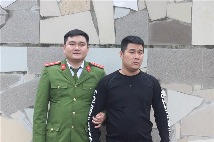 Lừa bán điện thoại giá rẻ, 'ẵm' hàng trăm triệu đồng
