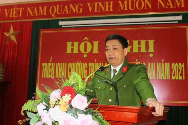 Công an TX Hoàng Mai: Triển khai chương trình công tác năm 2021