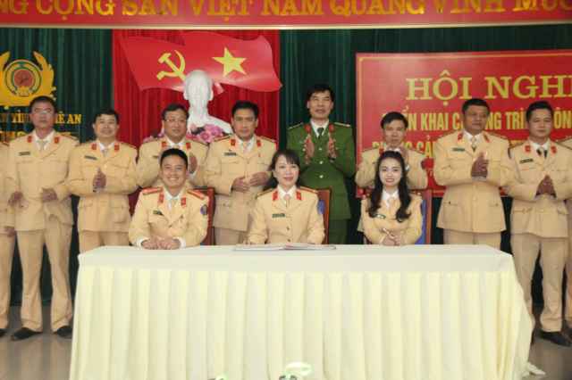 Phòng CSGT Công an Nghệ An triển khai chương trình công tác năm 2021