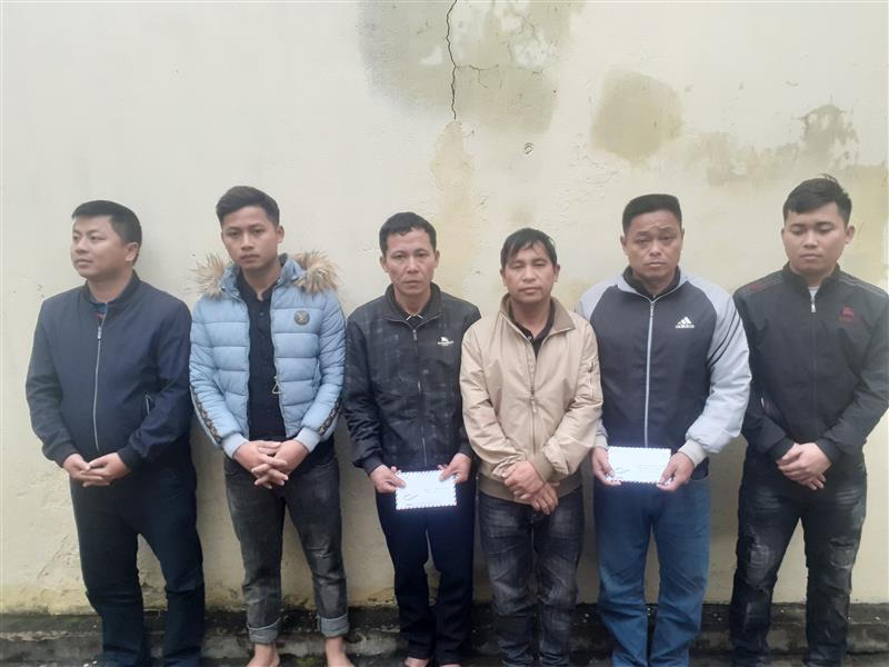Nhóm đối tượng đánh bạc bị bắt giữ