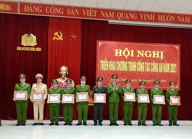 Công an huyện Tương Dương: Vượt qua mọi khó khăn thách thức, hoàn thành xuất sắc mọi nhiệm vụ được giao