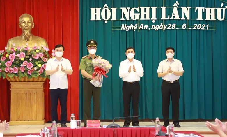 Công bố Quyết định của Ban Bí thư về công tác cán bộ