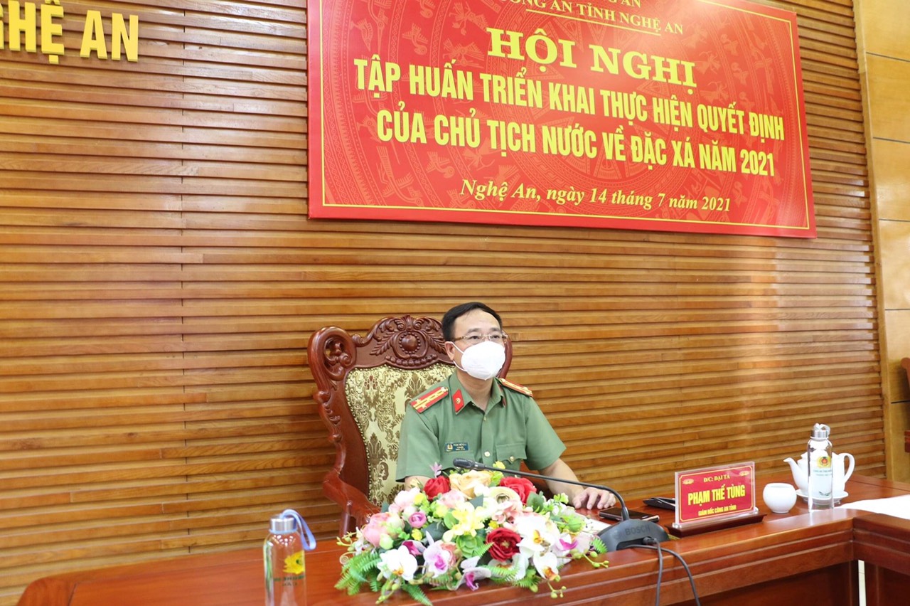 Trung tướng Lê Minh Hùng, Cục trưởng Cục QLTG, CSGDBB, TGD phát biểu tại hội nghị