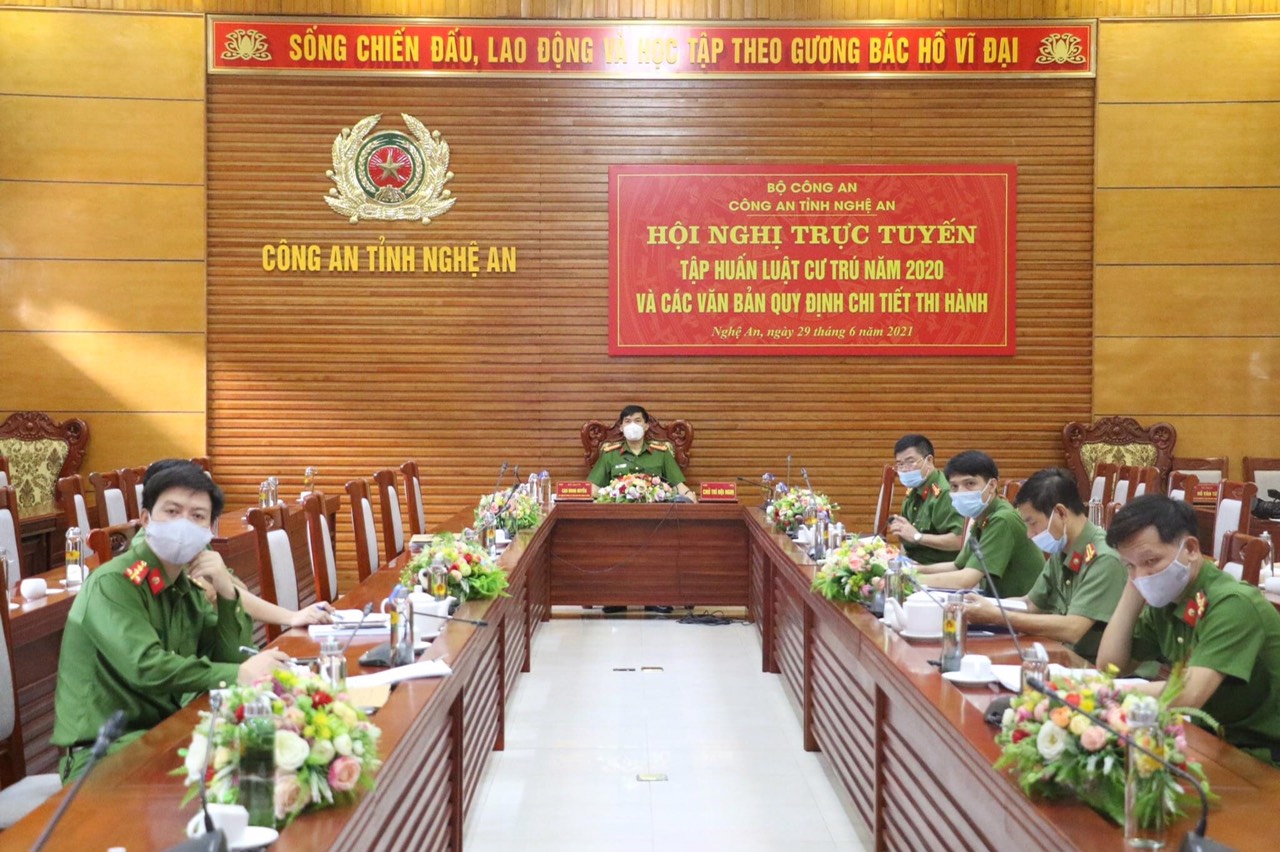 Tại điểm cầu Công an tỉnh Nghệ An