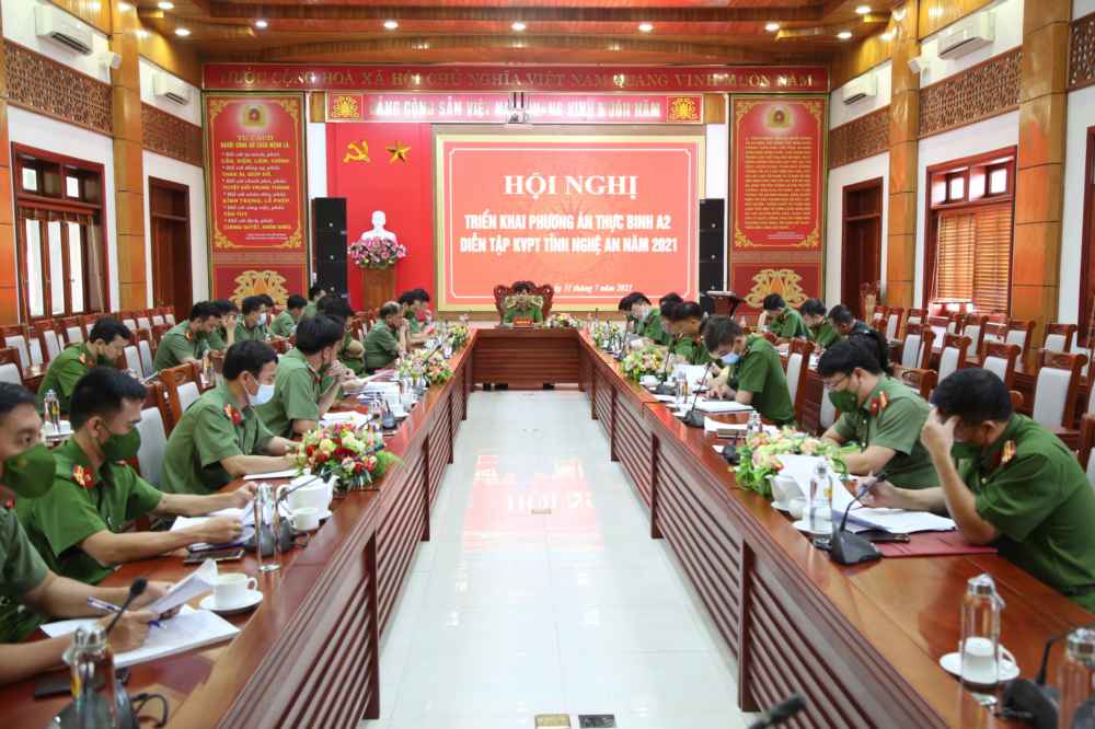Chuẩn bị lễ ra quân và tổ chức huấn luyện thực binh A2
