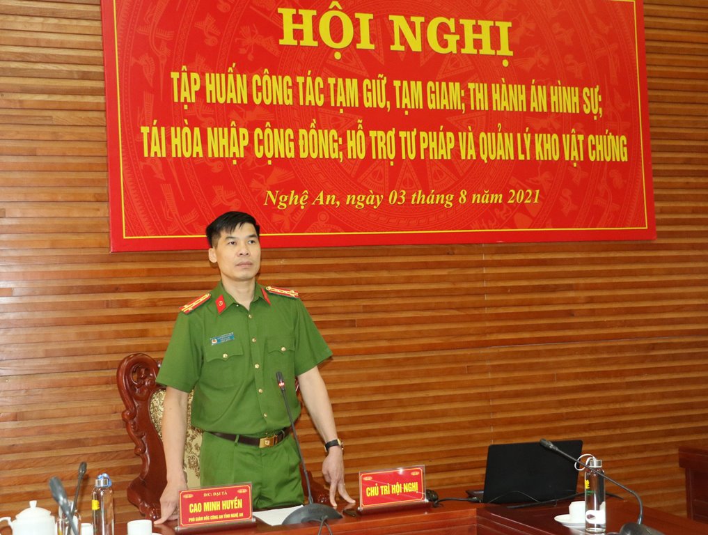 Đại tá Cao Minh Huyền, Phó Giám đốc Công an tỉnh phát biểu chỉ đạo Hội nghị 