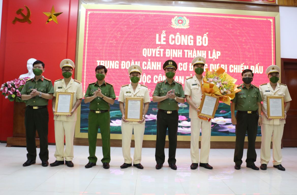 Thành lập Trung đoàn Cảnh sát cơ động dự bị chiến đấu thuộc Công an tỉnh Nghệ An