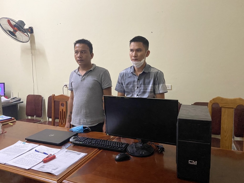 Đối tượng Mai Ngọc Minh, Trần Văn Nam cùng tang vật trong chuyên án