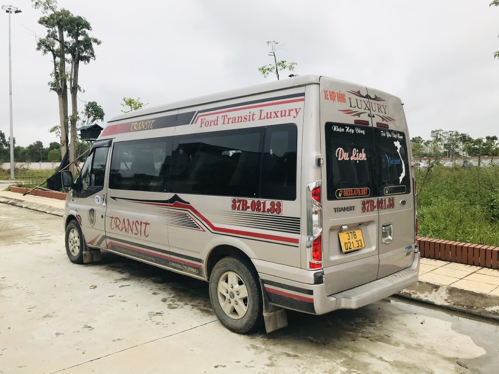 Phương tiện được sử dụng để chở các con bạc đến sới bạc. Ảnh: Đức Vũ
