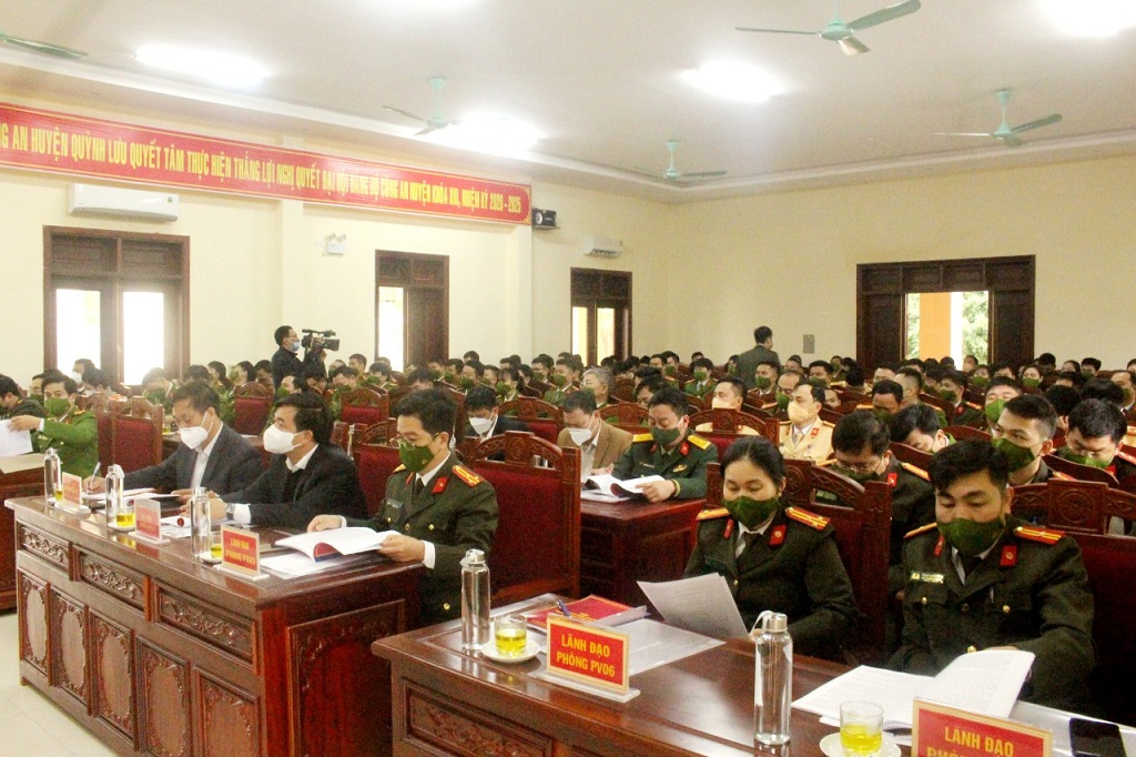 Toàn cảnh Hội nghị	