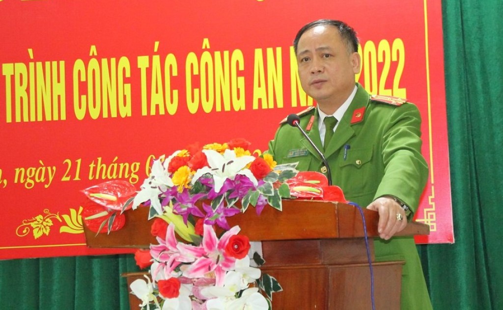Đồng chí Thượng tá Nguyễn Hồng Tuyến, Trưởng Công an huyện Anh Sơn phát biểu khai mạc Hội nghị