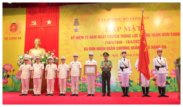 Đổi mới toàn diện công tác tham mưu Công an nhân dân đáp ứng yêu cầu, nhiệm vụ trong tình hình mới