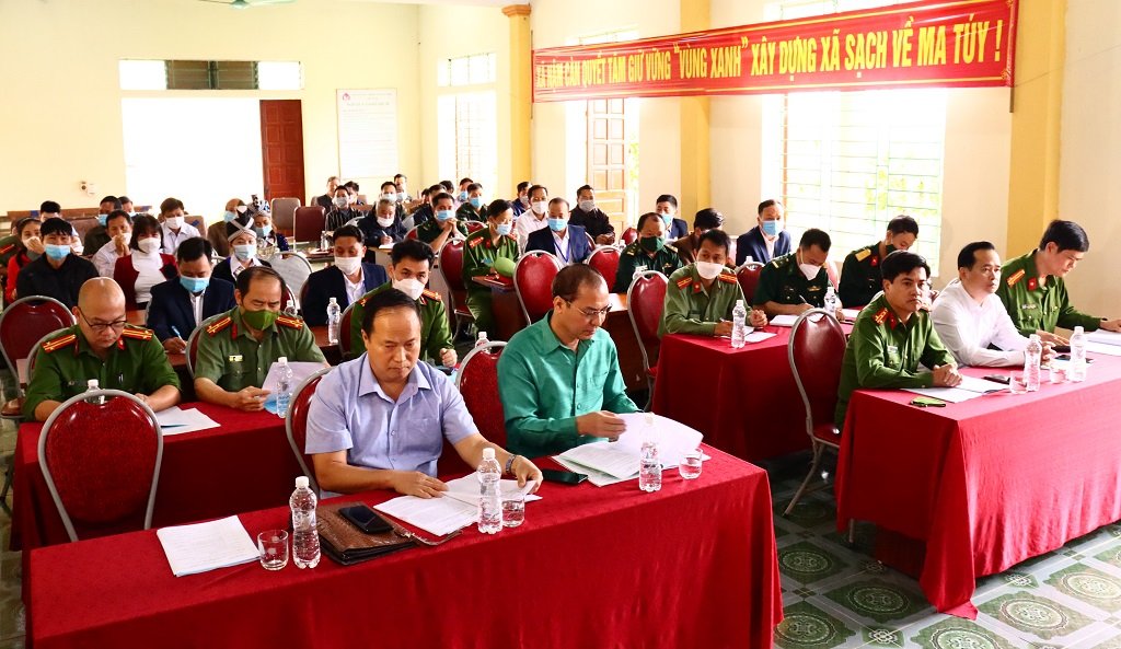 Các đại biểu tham dự lễ ra mắt mô hình