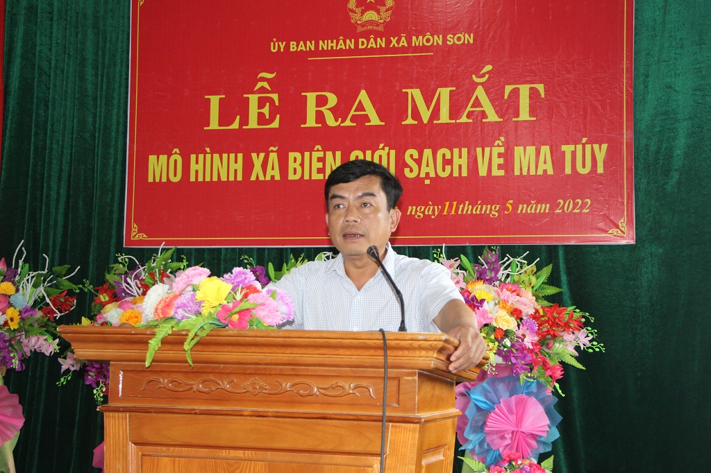 Đồng chí Hoàng Sỹ Kiện, Chủ tịch UBND huyện Con Cuông phát biểu chỉ đạo Hội nghị