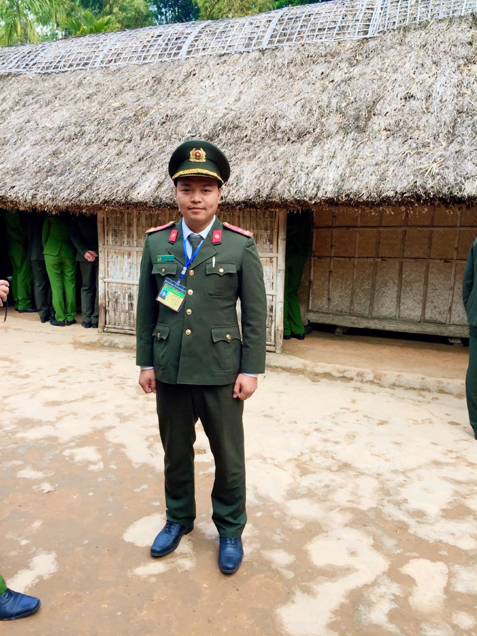 Đồng chí Thượng úy Lô Sinh Cơ 