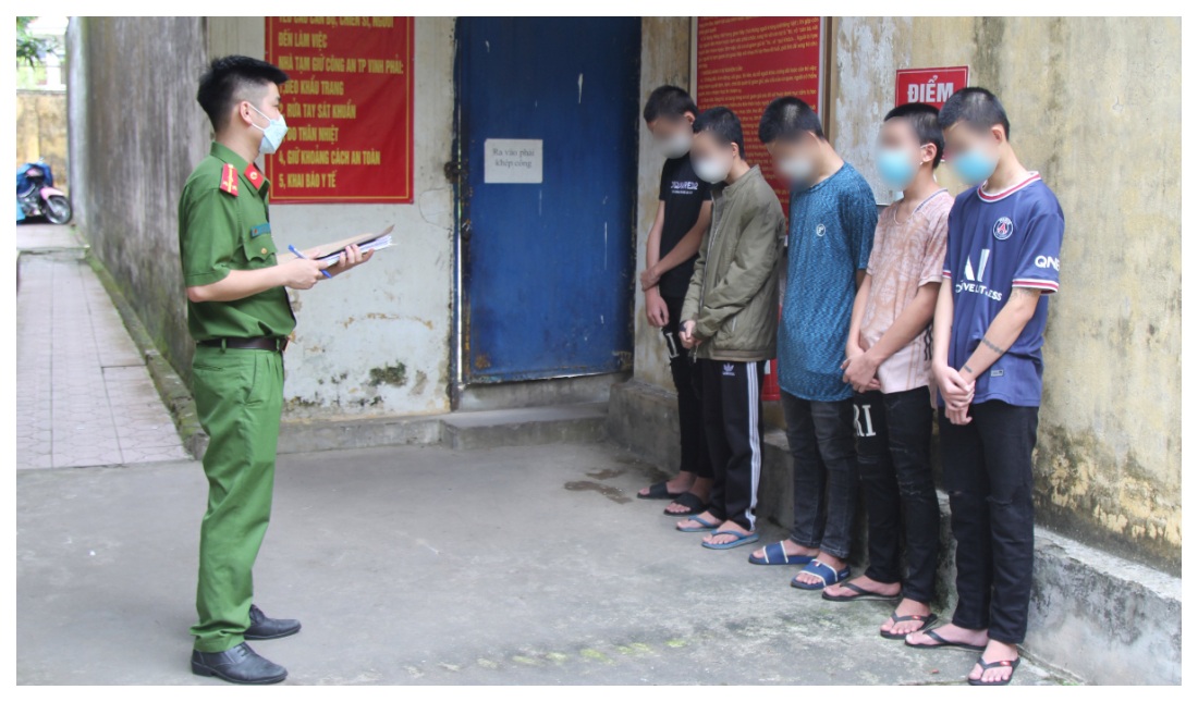 Băng nhóm trộm cướp tuổi teen sa lưới