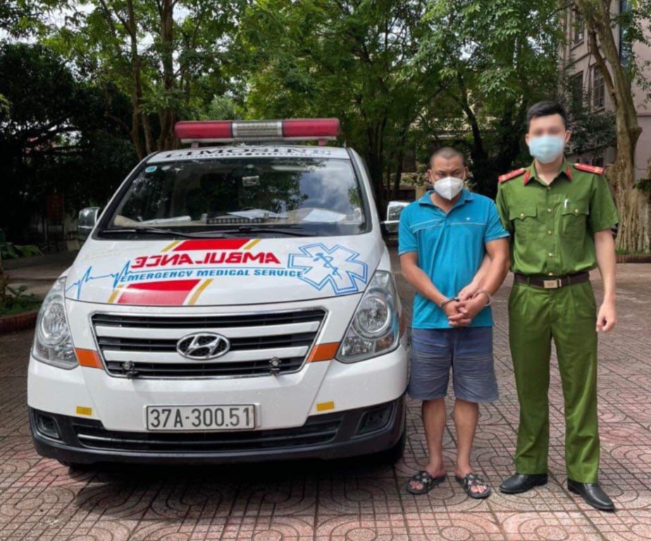Công an huyện Quỳ Hợp: Bắt kẻ vận chuyển ma tuý dưới vỏ bọc lái xe cứu thương