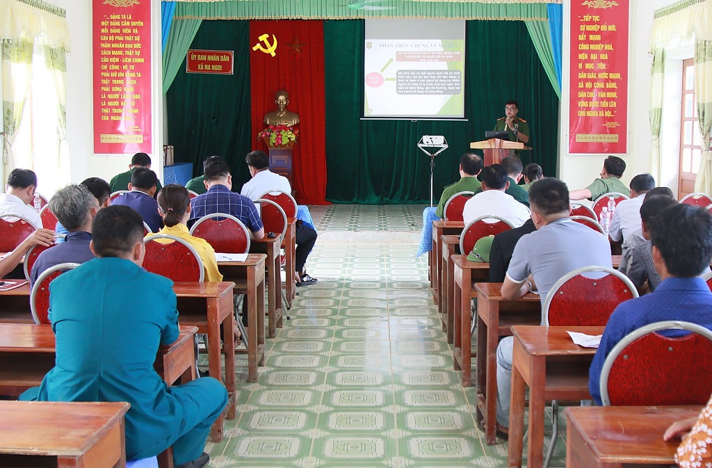 Toàn cảnh buổi tuyên truyền